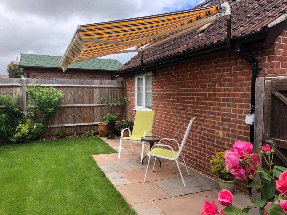 The Old Staddles Annex Villa Ludgershall  Exterior foto
